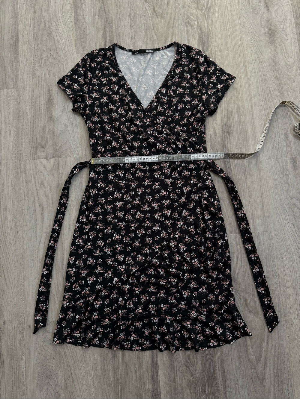 Black Ruffle Midi Dress with Light Pink Floral Print - Picture 6 of 8